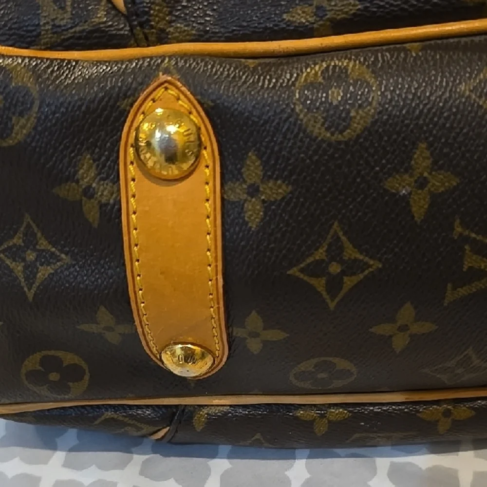 Louis Vuitton Brown and Tan Monogram Shoulder Bag - Picture 6 of 14